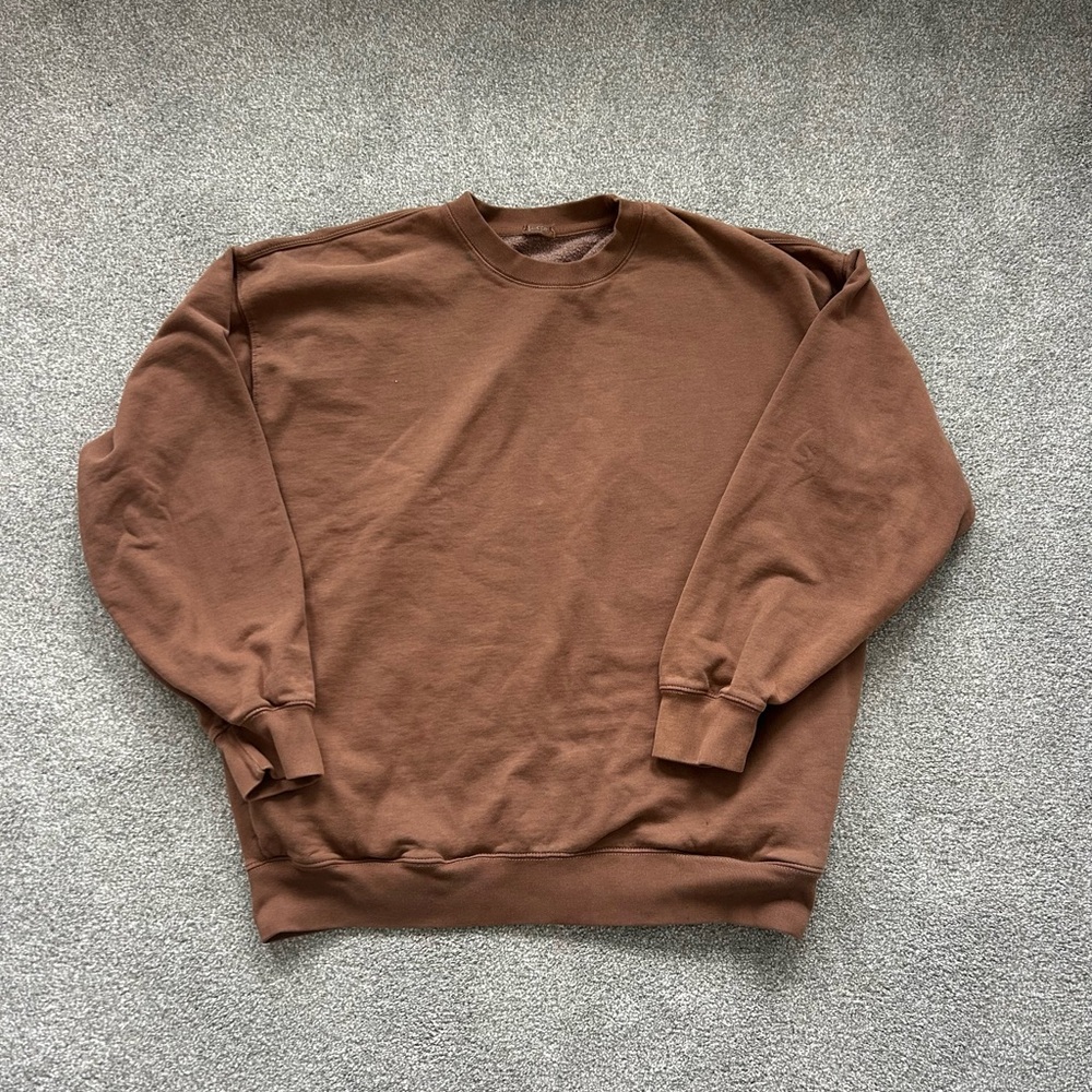 Brandy Melville Brown Sweatshirt